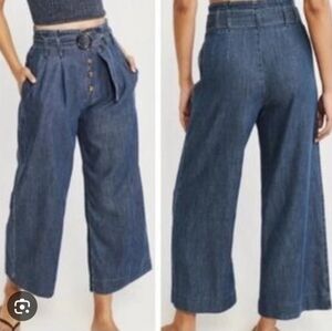 Abercrombie & Fitch Paper Bag High Waist Wide Leg Chambray Pants M Belted Waist